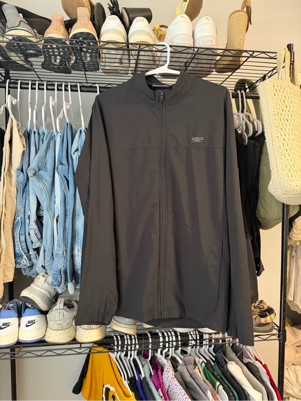 travis mathew windbreaker